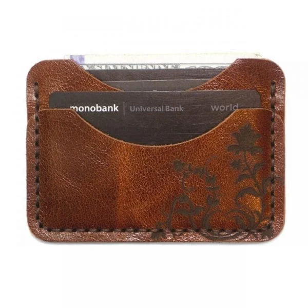 Light brown handmade leather card holder by Luniko