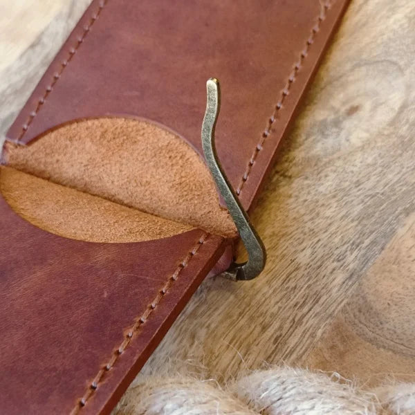 Cadeau pour un amoureux des chats Portefeuille en cuir avec pince à billets, 4 fentes pour cartes et une image de chat, avec gravure personnalisée