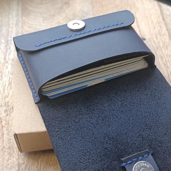 Personalized engraved business card holder. Leather business card case. Business card wallet. Corporate gift.