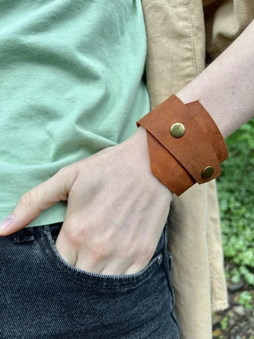 Bracelets for Women Custom Handmade Women’s Genuine Light Brown Leather Bracelets