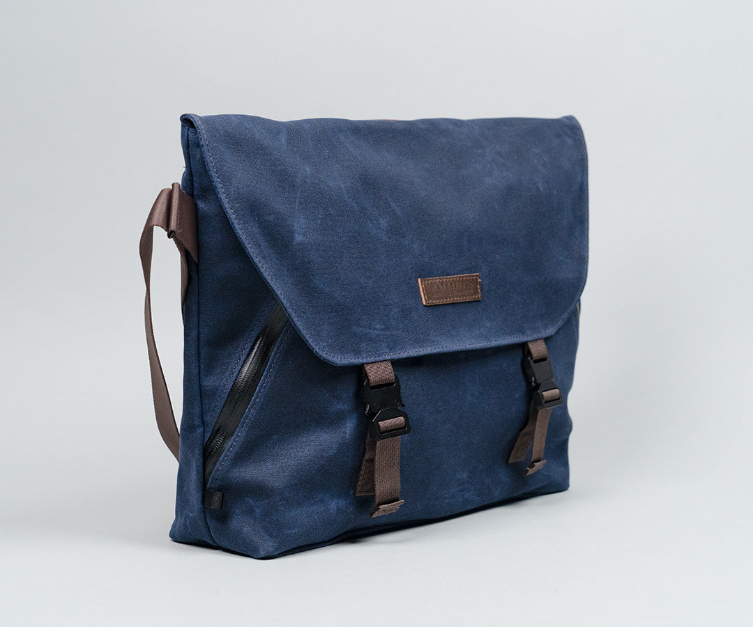 Vitesse Messenger Bag