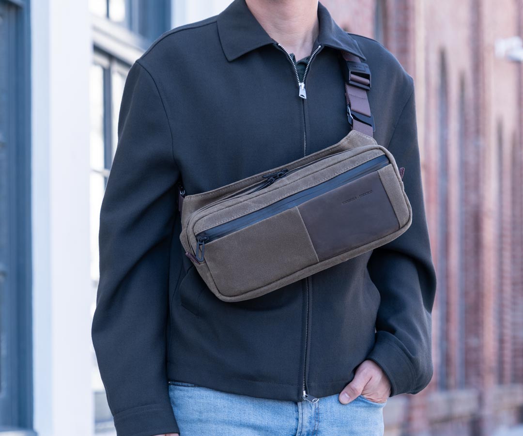NEW! Versus Gaming Sling
