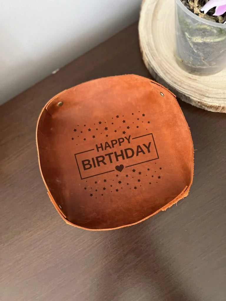 Leather Trinket Dish. Personalized Catch All Tray. Custom Dice Tray. Jewelry Tray. Vanity Tray. Ring Tray. Valet Tray