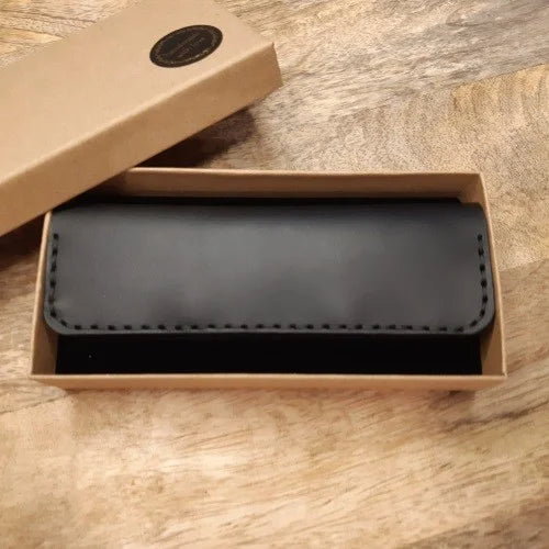 Leather Guitar Pick Holder for 6 Picks Personalized Leather Guitar Pick Case with Engraving of the Band’s Logo, Musician’s Name or a Concert Photo etc.