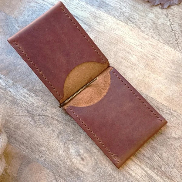 Cadeau pour un amoureux des chats Portefeuille en cuir avec pince à billets, 4 fentes pour cartes et une image de chat, avec gravure personnalisée