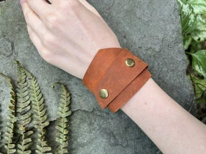 Bracelets for Women Custom Handmade Women’s Genuine Light Brown Leather Bracelets