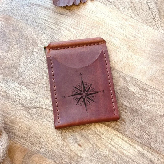 Portefeuille personnalisé en cuir avec pince à billets, comprenant 4 compartiments pour cartes bancaires et gravure de tout texte ou image