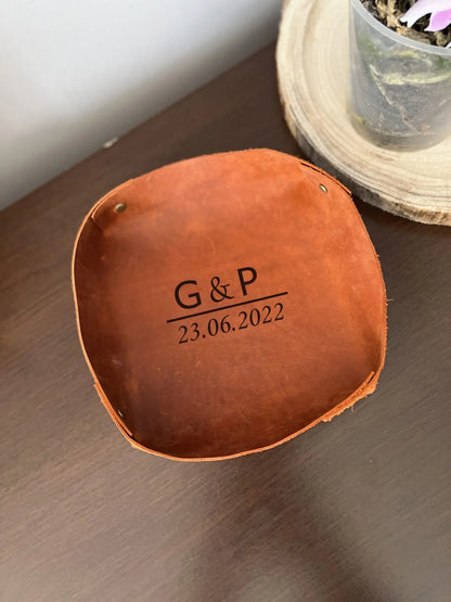 Leather Trinket Dish. Personalized Catch All Tray. Custom Dice Tray. Jewelry Tray. Vanity Tray. Ring Tray. Valet Tray